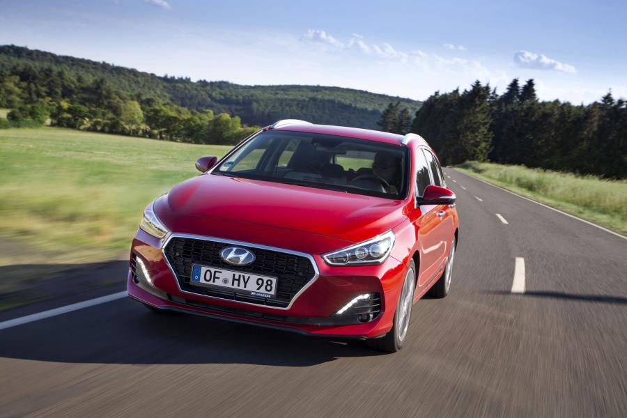  Hyundai i30 Wagon (PD) 2018 года  (WW) (фото 15 из 29)